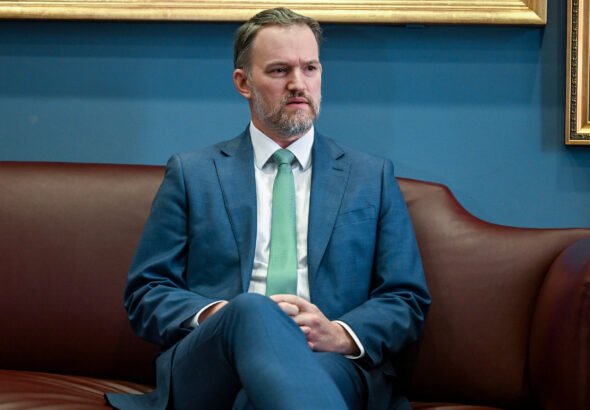 06dc-ustr-lwmv-videoSixteenByNine3000