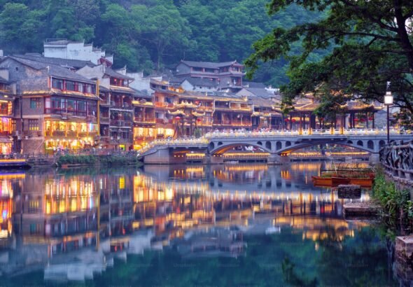 premium_photo-1661964121314-cb43af3580a1