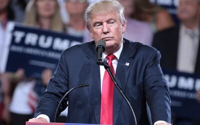 Trump annuncia la “guerra breve”: crolla il petrolio e Wall Street rimbalza. L’Europa valuta contromisure