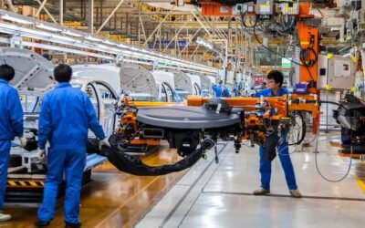 Boom dell’export cinese: surplus record a 213 miliardi di dollari e previsioni stracciate a inizio 2026