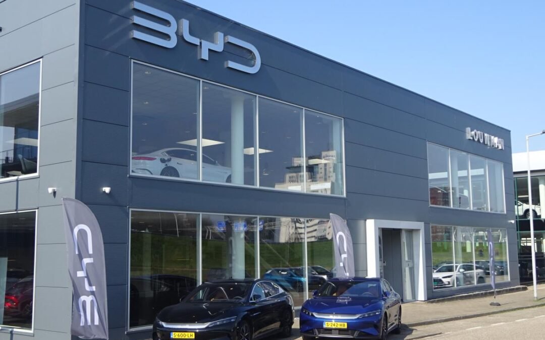 BYD, crollo dei margini: utili giù del 55% nel Q1 2026 a causa della guerra dei prezzi cinese