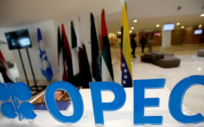 L’Opec+ aumenta la produzione di 206.000 barili, ma il blocco di Hormuz annulla la mossa