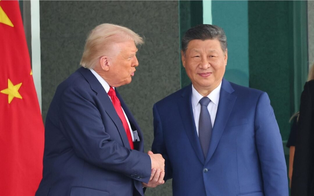 L’export cinese vola oltre le attese (+14,1%) alla vigilia del vertice di Pechino: Trump e Xi si siedono al tavolo con i dossier più scottanti del pianeta
