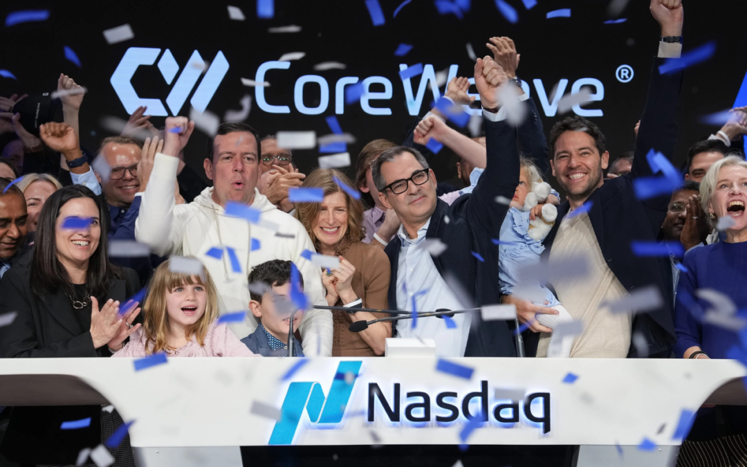 Volano le azioni di CoreWeave (+18%): ricavi raddoppiati e un portafoglio ordini da 104 miliardi nel “cleaner quarter” dell’IA